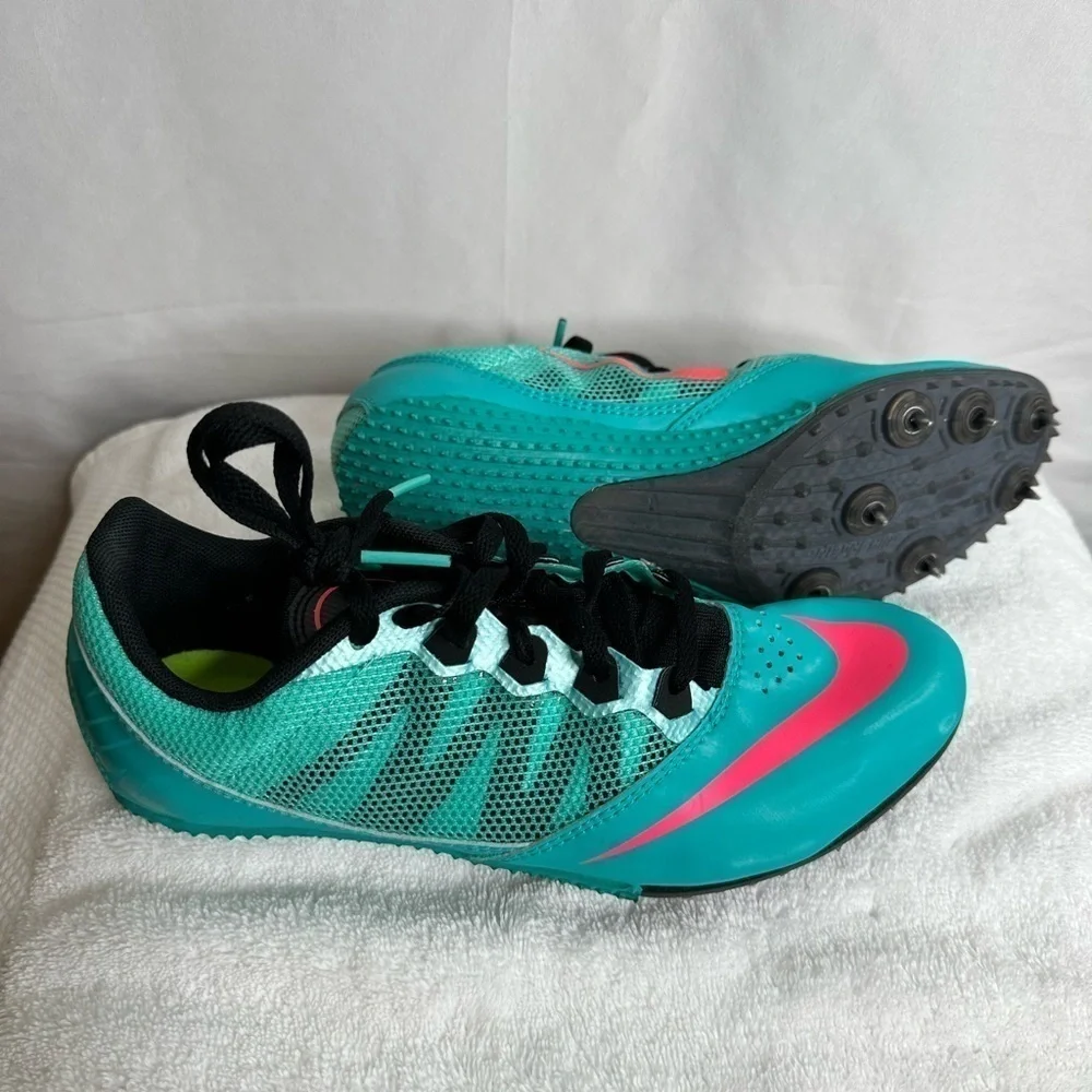 Nike running/Racing tennis shoes